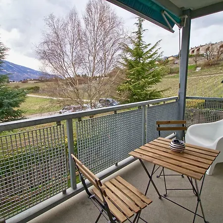 Apartmán Moderne Proche Du Technopole